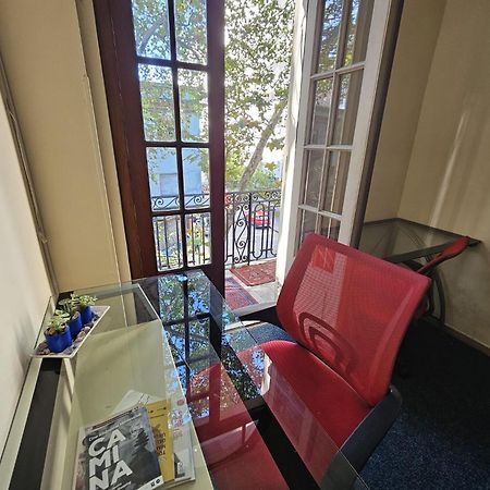 Montevideo Hostel Екстериор снимка