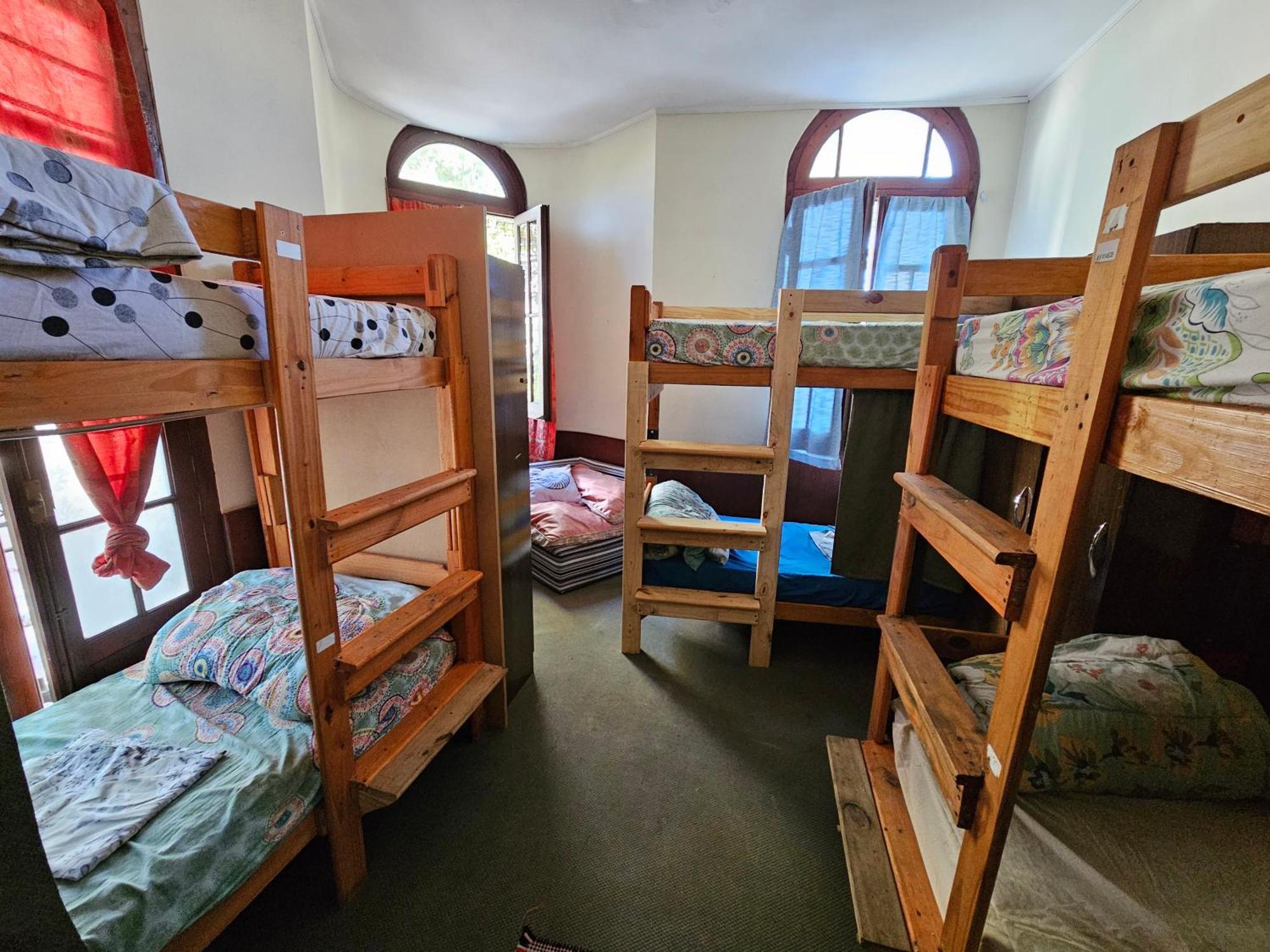 Montevideo Hostel Екстериор снимка
