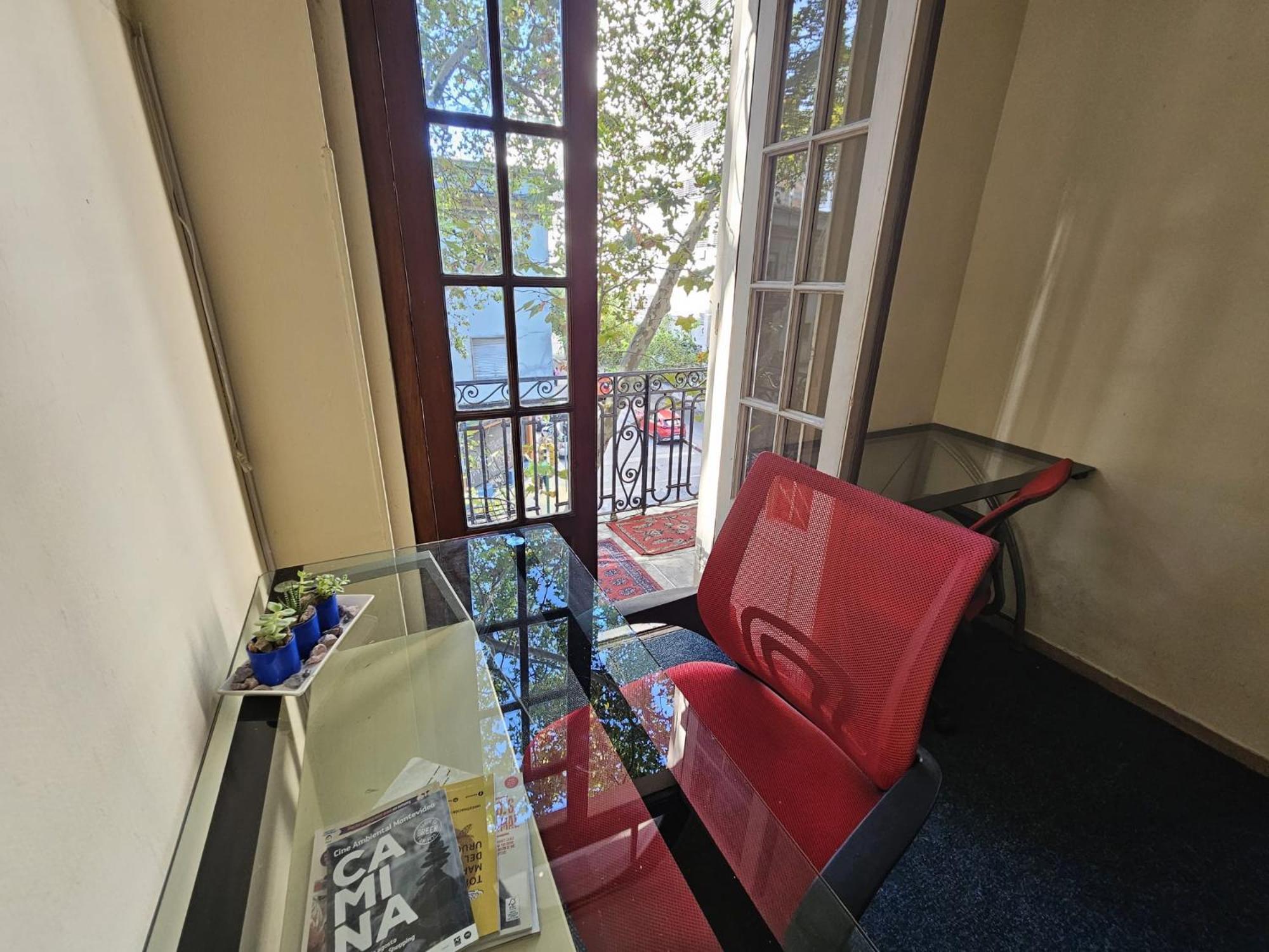 Montevideo Hostel Екстериор снимка