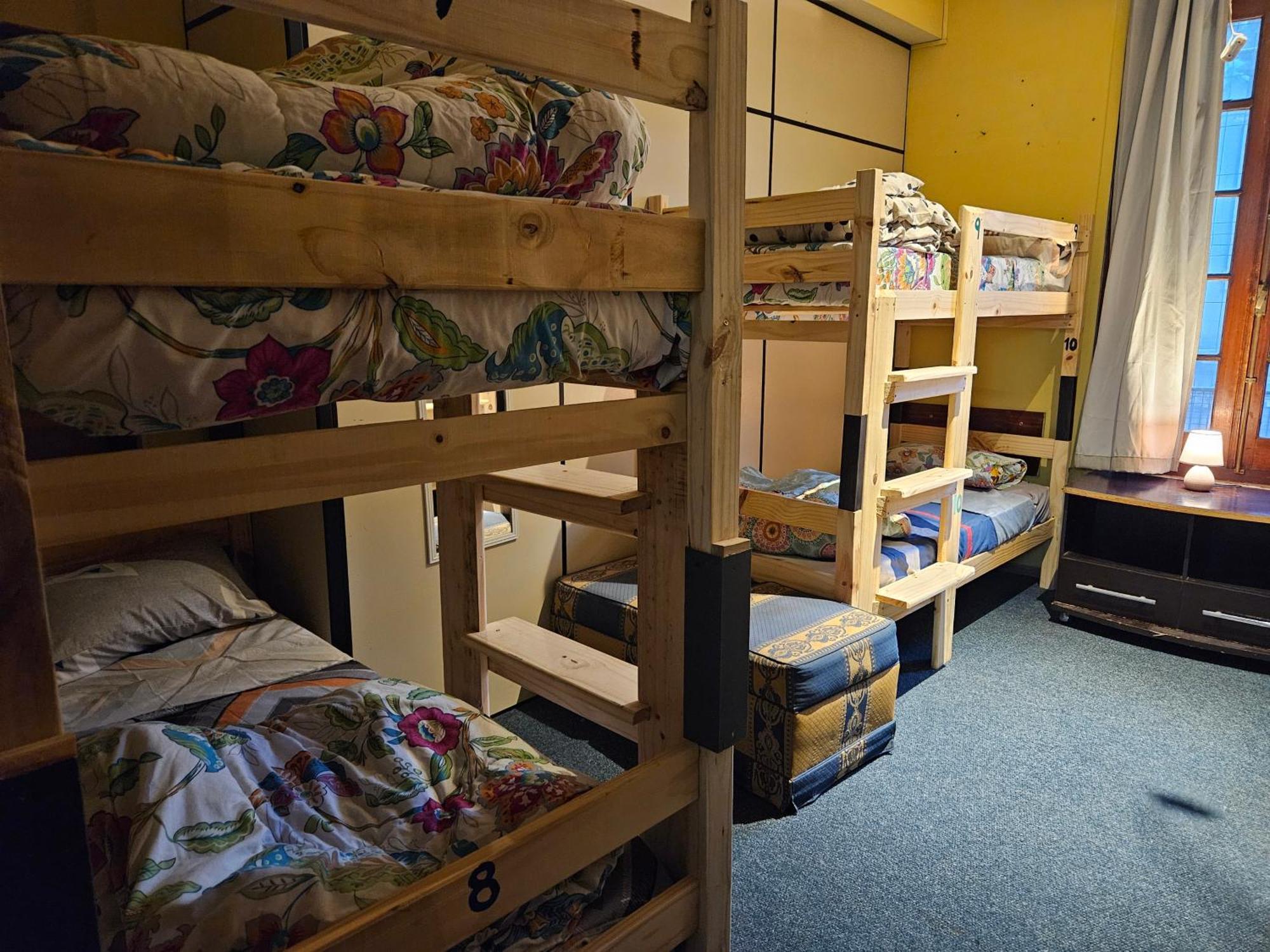 Montevideo Hostel Екстериор снимка